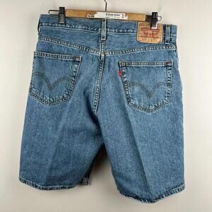Vintage Levi's Shorts, Size 34, Blue, Flat Front, Pockets, 505, Regular Fit